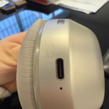 JBL Ürün Servisinde Müşteri Hatası İddiası Ve Kırık Şoku