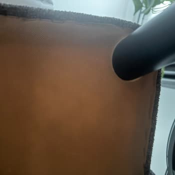 Dayanıksız Sandalye Ve Yetersiz Müşteri Hizmetleri