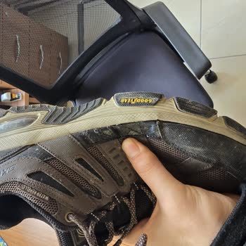 Skechers Shoes Fell Apart in 6 Months—Warranty Denied as “User Error”