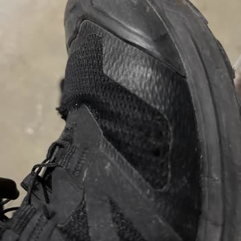 Salomon Shoes Tore in 4 Months—Warranty Denied as “User Error”