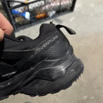 Salomon Shoes Tore in 4 Months—Warranty Denied as “User Error”