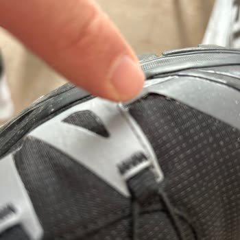 Salomon Gore-Tex Shoes Soaked My Feet in Minutes—Not Waterproof at All