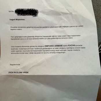 Triko Kazak Sorunu: Emporio Armani Mağazası Sorumluluk Almıyor