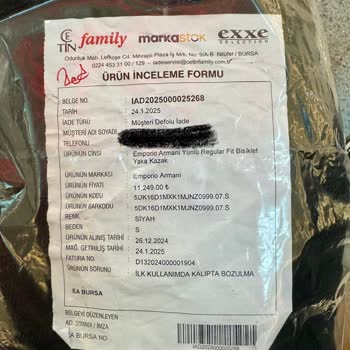 Triko Kazak Sorunu: Emporio Armani Mağazası Sorumluluk Almıyor