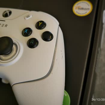 Razer Wolverine V2 Контроллер: Проблема с покрытием