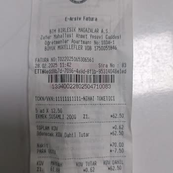 Marketten Alınan Ekmekten Çıkan Şaşırtıcı Madde