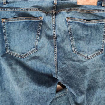 DeFacto Pantolonlarında Sürekli Renk Solması Ve Aşınma Sorunu