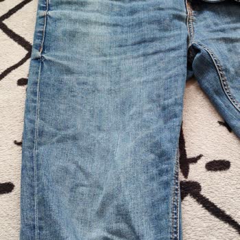 DeFacto Pantolonlarında Sürekli Renk Solması Ve Aşınma Sorunu