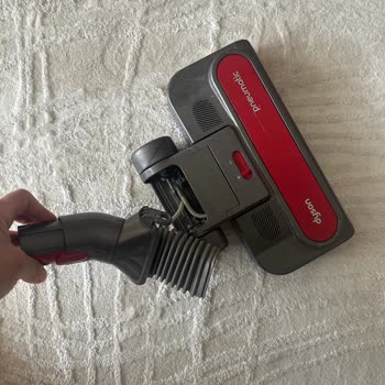 Dyson Süpürge Başlığı 2 Yılda Kırıldı, Servis Sorunları