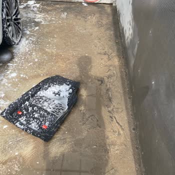 Gaziantep'te Araç Yıkama Alanındaki Kirlilik Şoku