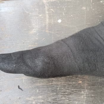 Asics Gore-Tex Shoes Not Waterproof – Ignored My Complaints