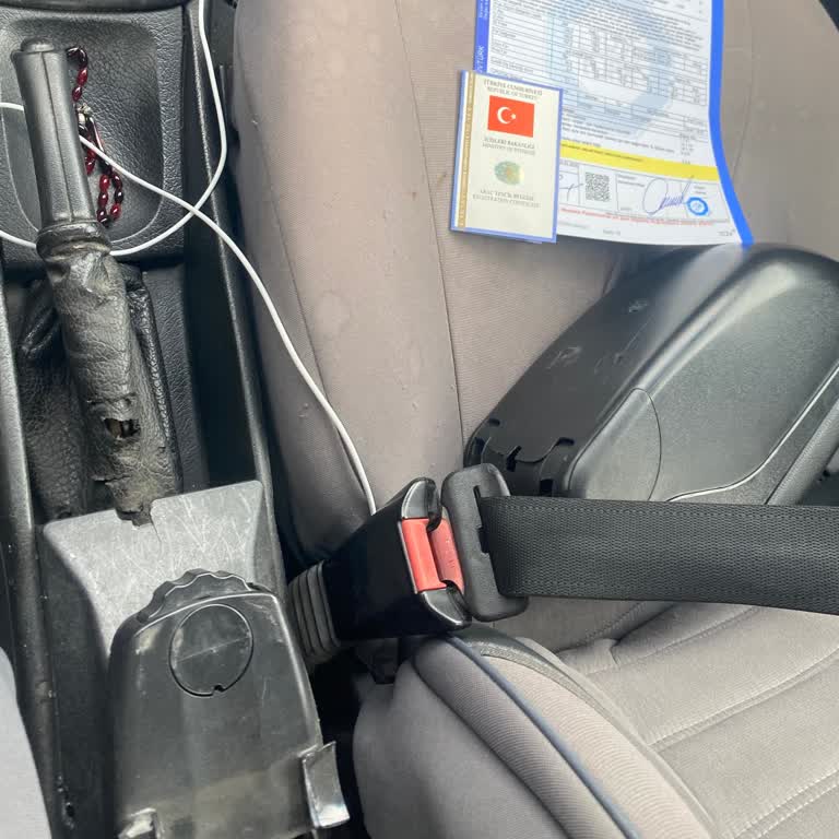 Tüvtürk Polatlı'da Araç Hasarı Ve İlgisizlik