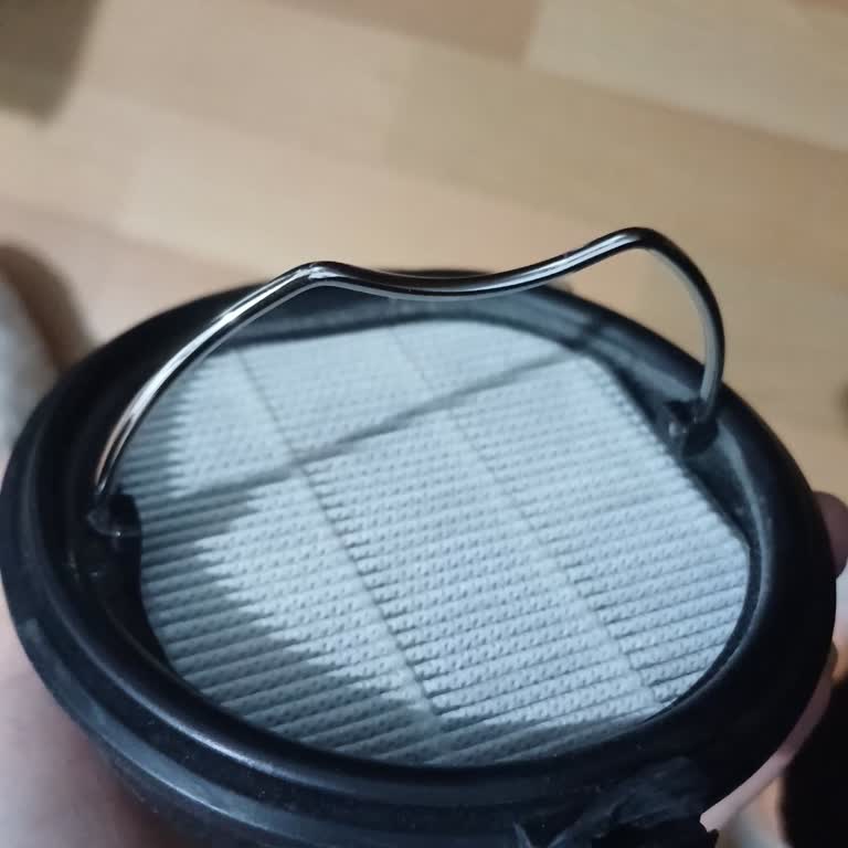 Hepa Filtresi Bekleyen Süpürge Sorunu