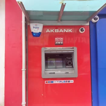 ATM'de Yutulan Para Ve Acil İade Talebi