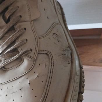 Deichmann Sprey Uygulaması Ayakkabımı Mahvetti