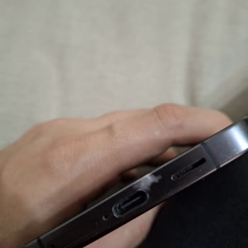 Telefonun Kronik Boya Sorunu Ve Servis Yanıtı