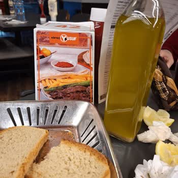 Köfteci Yusuf'ta Hayal Kırıklığı: Yemekler Ve Hizmet Beklentiyi Karşılamadı