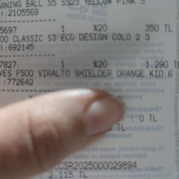 Kipsta Kaleci Eldivenleri İlk Kullanımda Parçalandı