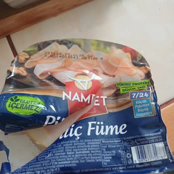 Bozuk Tavuk Ürünü Ve Kırılan Güven