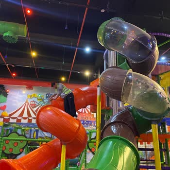 Dino Lino Oyun Parkı'nda Nakit Ödeme Ve Temizlik Sorunları