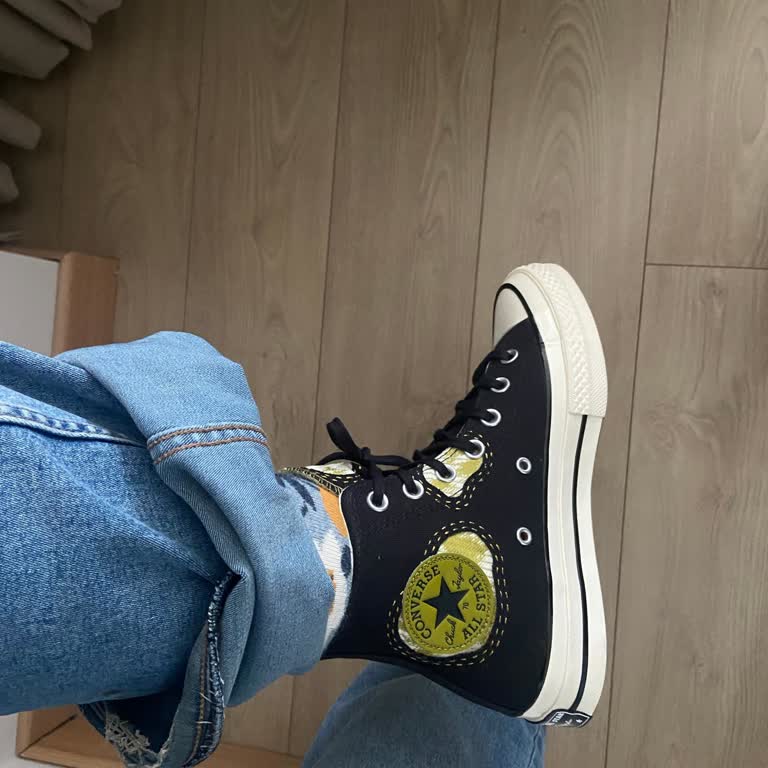 Converse Ayakkabı İlk Giyişte Ayakları Yara Etti