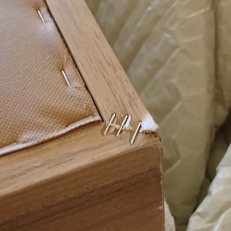 Yanlış Ve Hasarlı Ürün Teslimatı: Vivense'nin Müşteri Hizmetleri Yetersizliği