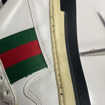 Luxurylions Çok Farklı Bir Ayakkabı Gönderdi