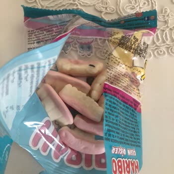 Haribo Jelibon İçinden Taş Çıktı