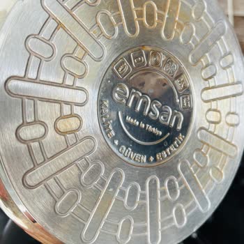 Emsan Mutfak Çelik Çaydanlıkta Geçmeyen Lekeler!