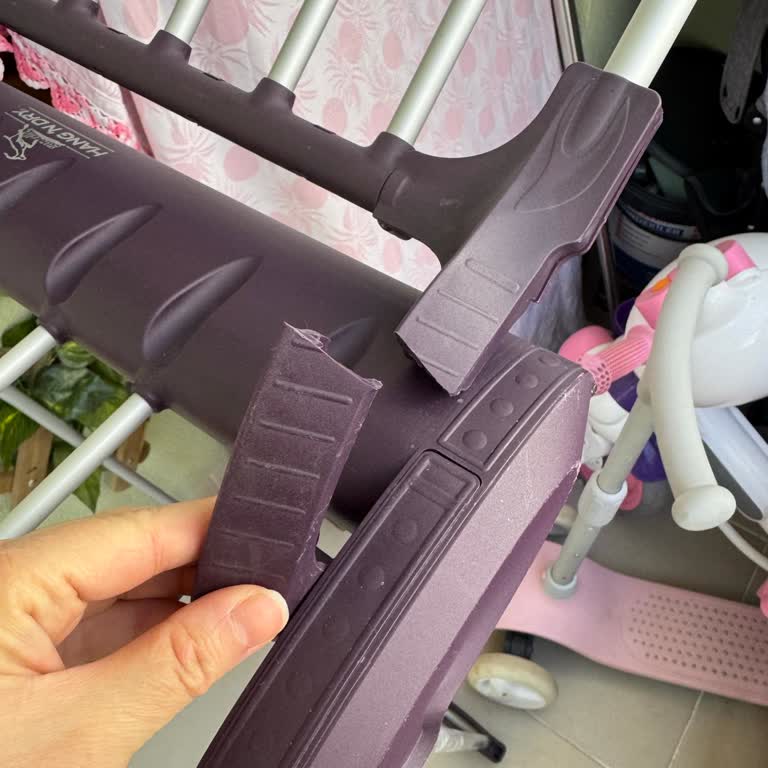 Gazella Kurutmalık Plastik Kısmı Kırıldı, Yedek Parça Bulunamıyor