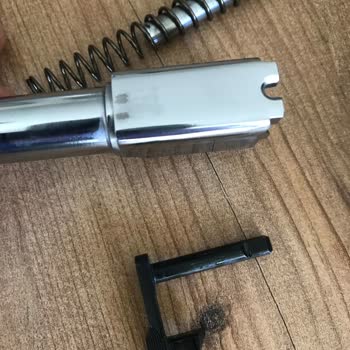 Tabancada Derin Çizikler: Sarsılmaz'dan Çözüm Bekliyorum