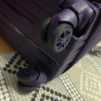 Wizz Air Uçuşunda Valizim Kırık Ve Islak Teslim Edildi