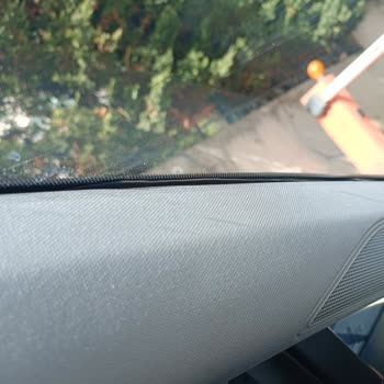 Volkswagen Golf Cam Değişiminde Kötü İşçilik