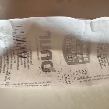 Bursa Onur Market'ten Gelen Bayat Yumurtalar Ve Açıklama Bekleyen Müşteri