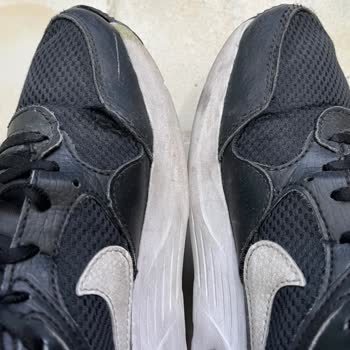 Nike Ayakkabıda Yırtılma Ve Müşteri Hizmetlerinde Hayal Kırıklığı