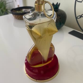 Sevgililer Günü Kabusu: Hasarlı Parfüm Ve Boyner'in Çözüm Eksikliği