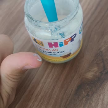 Hipp Bebek Maması İçinde Zımba Teli Tehlikesi