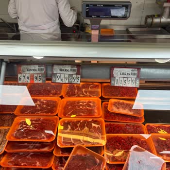 Et Ve Kıyma Fiyatlarındaki Büyük Fark Sinir Bozuyor