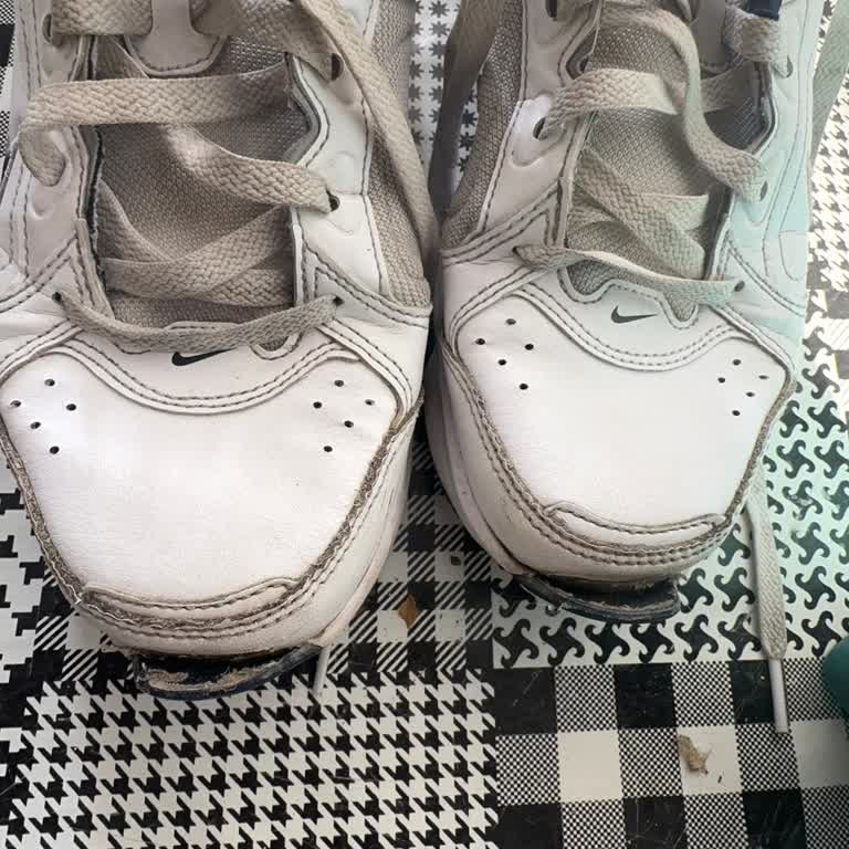 Koray Spor Ayakkabıda Sürekli Ses Ve Garanti Sorunu