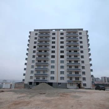 Tokuş Yapı Mardin Biten Yer Gösterilip Temeli Atılmış Yeri Sattılar!