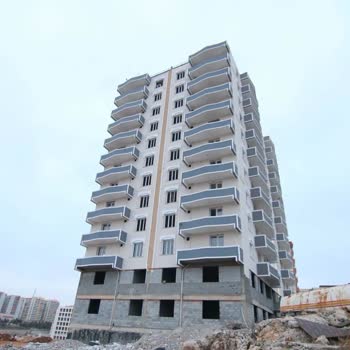 Tokuş Yapı Mardin Biten Yer Gösterilip Temeli Atılmış Yeri Sattılar!