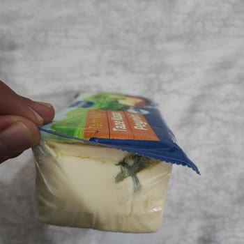 Küflü Kaşar Peyniri İle Sağlık Riski