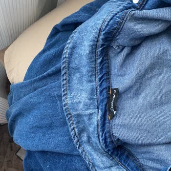 Kalitesiz Ürün Ve Yetersiz Müşteri Hizmeti: Hayal Kırıklığı Yaratan Alışveriş Deneyimi