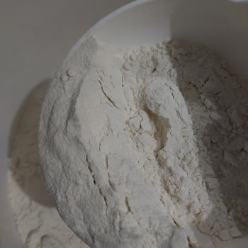 Unun İçindeki Gizemli Maddeler: Cam Mı, Kum Mu?