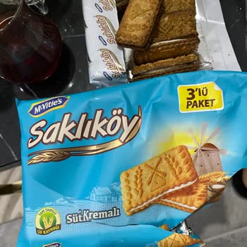 Yanık Bisküvilerle Karşılaştık