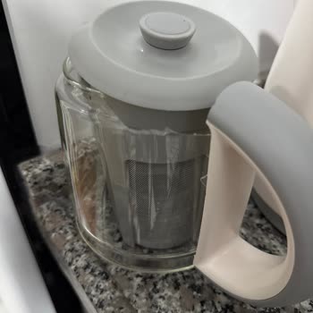 Homend Royaltea Çaycı Camı İlk Kullanımda Parçalandı