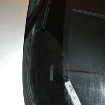 BMW 520D Ön Cam Parçasının Kalitesizliği