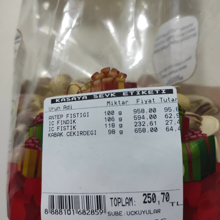 Tuğba Kuruyemiş'te Bayat Ürün Sorunu: Tazelik İddiası Sarsılıyor