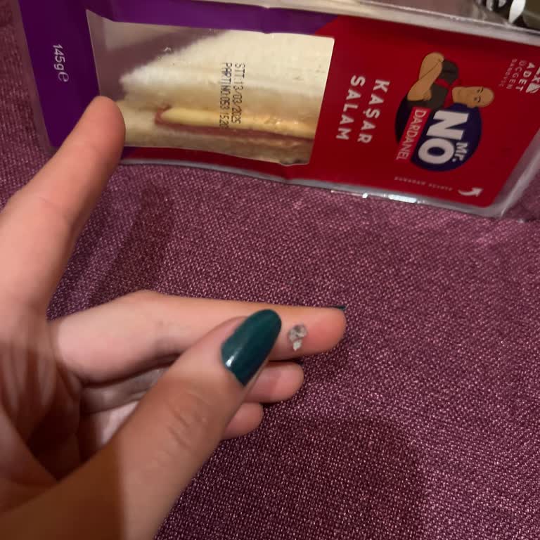 Dardanel Ürününün İçinden Çıkan Sert Cisim Şoku