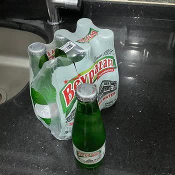 Güvenilir Markadan Beklenmedik Tehlike: Soda Şişesinde Cam Parçası